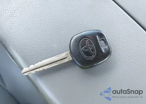 2010 Toyota Tundra Grade 5.7L V8 z USA, uszkodzony, nr VIN 5TFRY5F17AX093007